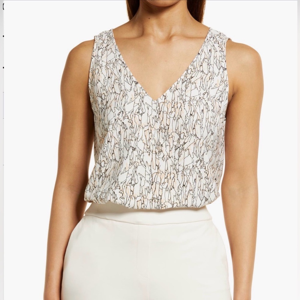 NWT Nordstrom V-Neck Tank Top Ivory Pink Soft Birch Size S